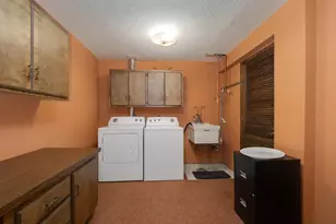 6777 W 82nd St, Bloomington, MN 55438 - Photo 33