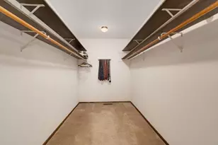 6777 W 82nd St, Bloomington, MN 55438 - Photo 21
