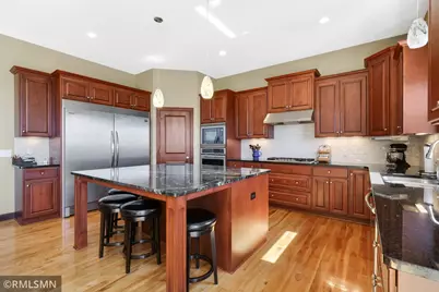 18950 Iden Avenue, Lakeville, MN 55044 - Photo 11