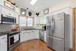 2709 Pine Ridge Dr, Anoka, MN 55303 - Photo 21