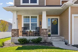 317 Franklin Ave W, Delano, MN 55328 - Photo 5