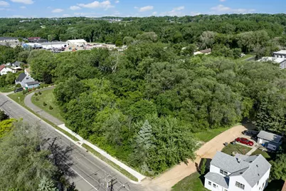 947 Stoughton Avenue, Chaska, MN 55318 - Photo 13