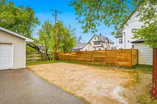 1113 17th Ave SE, Minneapolis, MN 55414 - Photo 3