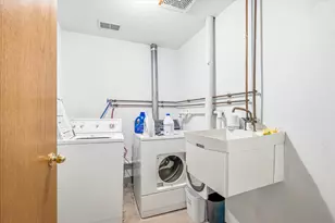 1113 17th Ave SE, Minneapolis, MN 55414 - Photo 23
