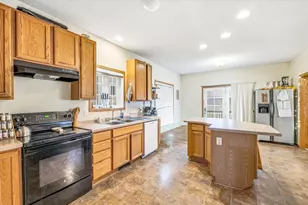 1113 17th Ave SE, Minneapolis, MN 55414 - Photo 9