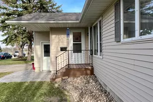 300 G St, Marshall, MN 56258 - Photo 7