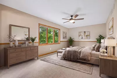 8290 W Lake Court, Chanhassen, MN 55317 - Photo 15