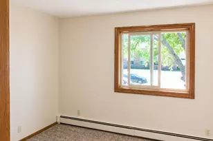 1515 Darling Dr, Worthington, MN 56187 - Photo 3