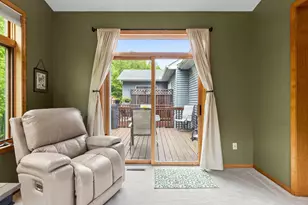 112021 Hidden Creek Pl, Chaska, MN 55318 - Photo 17