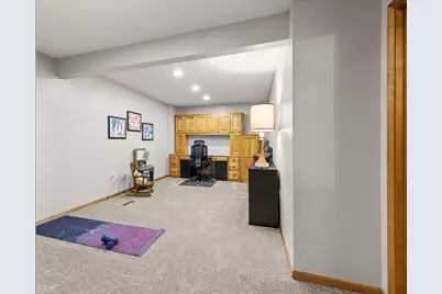 112021 Hidden Creek Place, Chaska, MN 55318 - Photo 41