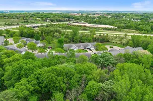 112021 Hidden Creek Pl, Chaska, MN 55318 - Photo 47