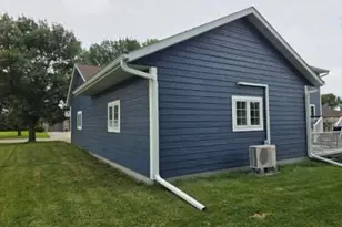 728 5th St NW, Clara City, MN 56222 - Photo 3