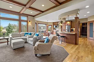 9071 Horizon Dr, Shakopee, MN 55379 - Photo 11