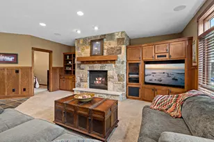 9071 Horizon Dr, Shakopee, MN 55379 - Photo 25