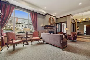 301 Clifton Ave, Minneapolis, MN 55403 - Photo 29