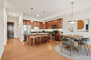 301 Clifton Ave, Minneapolis, MN 55403 - Photo 9