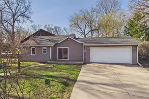 1701 11th Ave SE, Saint Cloud, MN 56304 - Photo 3