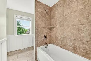 1720 Kerry Dr NE, Rochester, MN 55906 - Photo 25
