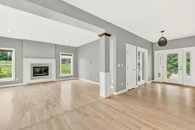 1720 Kerry Drive NE, Rochester, MN 55906 - Photo 5