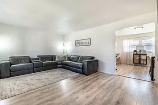 1034 Randolph Ave, Fergus Falls, MN 56537 - Photo 9