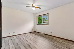 7360 Pine Tree Ln NE, Fridley, MN 55432 - Photo 21
