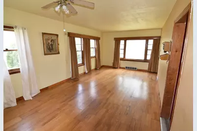 321 1st Avenue SW, Baudette, MN 56623 - Photo 7