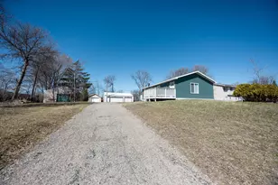 208 Minnesota Ave, Detroit Lakes, MN 56501 - Photo 29