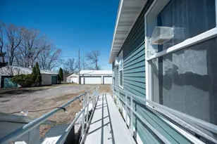 208 Minnesota Ave, Detroit Lakes, MN 56501 - Photo 35