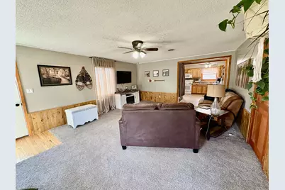 121 5th Avenue NW, Baudette, MN 56623 - Photo 15