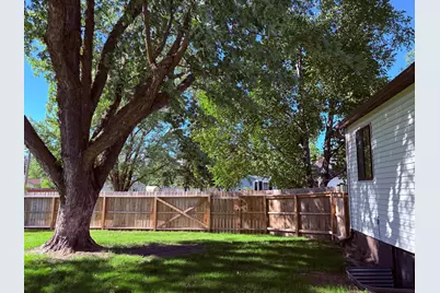 121 5th Avenue NW, Baudette, MN 56623 - Photo 33