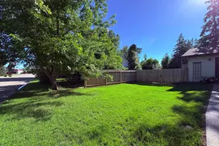 121 5th Ave NW, Baudette, MN 56623 - Photo 31