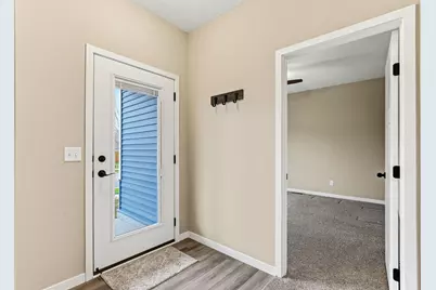 1592 Elm Street S, Cambridge, MN 55008 - Photo 5