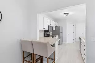 11011 Oregon Curv, Bloomington, MN 55438 - Photo 7