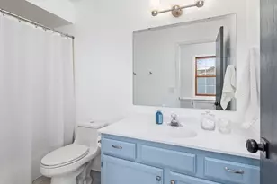 11011 Oregon Curv, Bloomington, MN 55438 - Photo 25
