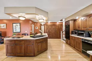 3306 Belden Dr, Saint Anthony, MN 55418 - Photo 9