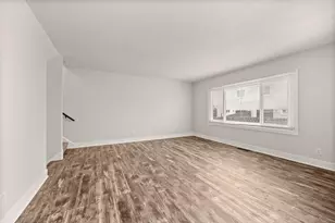 1478 Woodview Ave E, Eagan, MN 55122 - Photo 7
