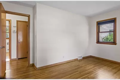 8308 Dupont Avenue S, Bloomington, MN 55420 - Photo 17