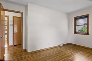 8308 Dupont Ave S, Bloomington, MN 55420 - Photo 17