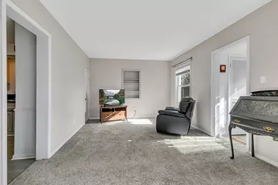 517 12th Street NW, Willmar, MN 56201 - Photo 5