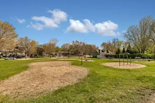 517 12th St NW, Willmar, MN 56201 - Photo 25