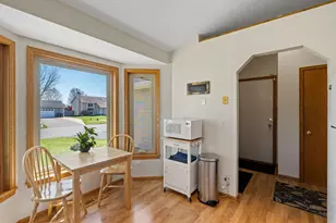 7055 Upper 157th St W, Apple Valley, MN 55124 - Photo 17
