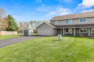 1375 Alton Ln, Hammond, WI 54015 - Photo 3
