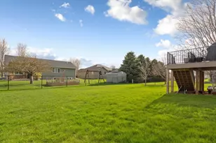 1255 Cottage Ln SE, Owatonna, MN 55060 - Photo 9