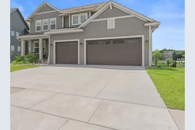 10125 Shadyview Lane N, Maple Grove, MN 55311 - Photo 3