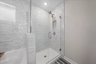 10125 Shadyview Ln N, Maple Grove, MN 55311 - Photo 21
