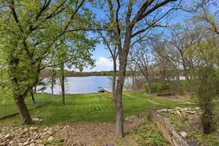 429 Reflection Rd, Apple Valley, MN 55124 - Photo 41