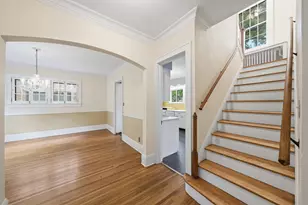 2189 St Clair Ave, Saint Paul, MN 55105 - Photo 3