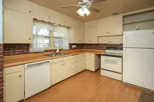 1408 4th St NE, Rochester, MN 55906 - Photo 7
