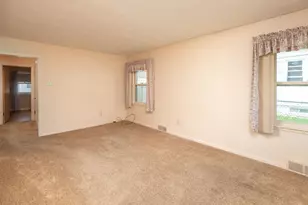 1408 4th St NE, Rochester, MN 55906 - Photo 5