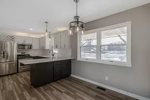 1458 Lookout Dr, North Mankato, MN 56003 - Photo 15